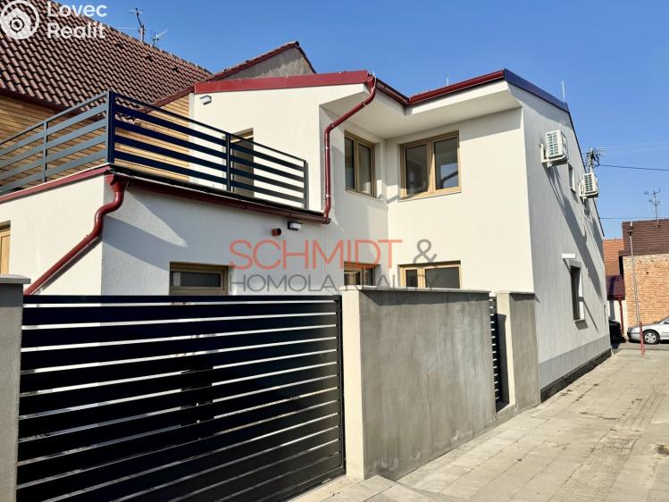 Pronájem rodinného domu Rakvice, Ulička II 334 č. 21