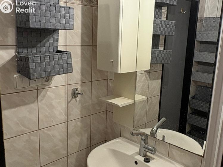 Prodej bytu 2+1 Hrádek č. 8