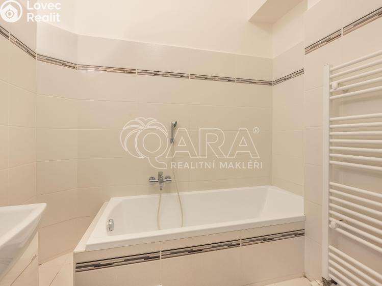 Pronájem bytu 3+1 Praha, Lužická 1033/4 č. 14