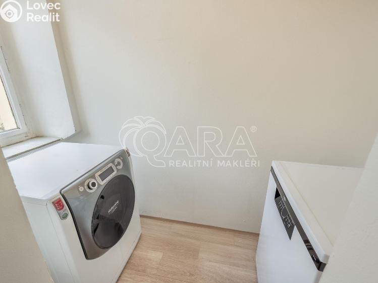 Pronájem bytu 3+1 Praha, Lužická 1033/4 č. 17