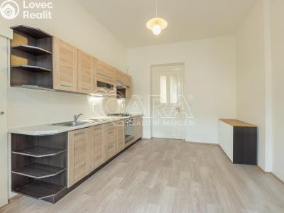 Pronájem bytu 3+1 Praha, Lužická č. 2