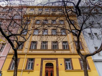 Pronájem bytu 3+1 Praha, Lužická č. 3