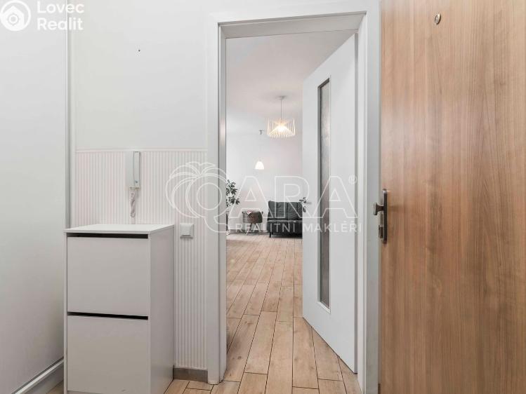 Prodej bytu 1+KK Praha, Na Vackově 2895/9 č. 14