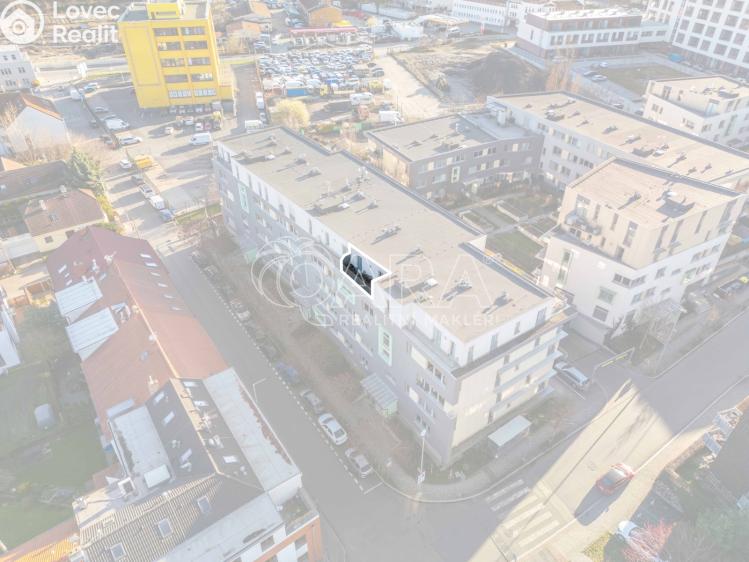 Prodej bytu 1+KK Praha, Na Vackově 2895/9 č. 18