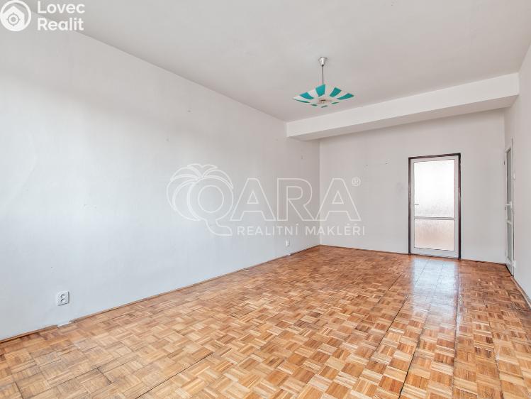 Prodej bytu 2+1 Třinec, Dukelská 673 č. 10