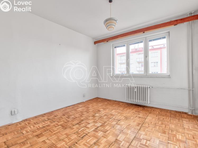 Prodej bytu 2+1 Třinec, Dukelská 673 č. 14