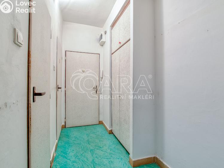 Prodej bytu 2+1 Třinec, Dukelská 673 č. 15