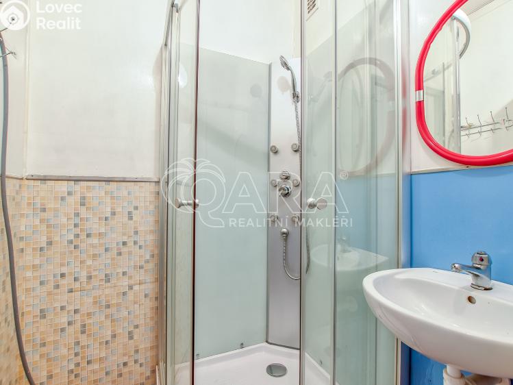 Prodej bytu 2+1 Třinec, Dukelská 673 č. 17