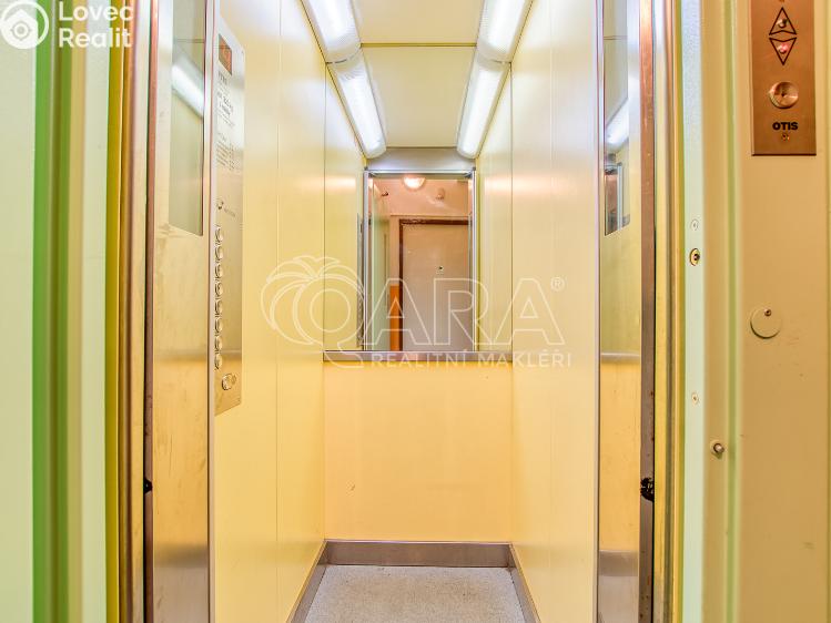 Prodej bytu 2+1 Třinec, Dukelská 673 č. 20