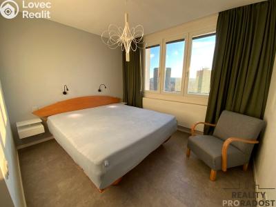 Rent apartment 3+1 Praha, Zárubova č. 2