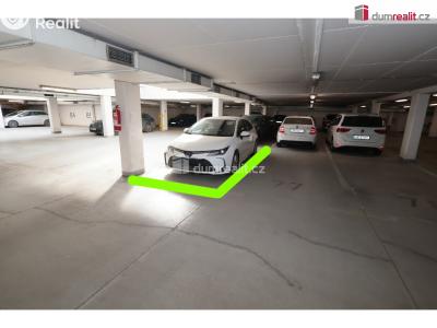 Pronájem garáže Praha 3, V kapslovně č. 2