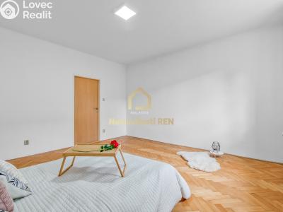 Prodej bytu 2+KK Ostrava, Alšovo náměstí č. 5