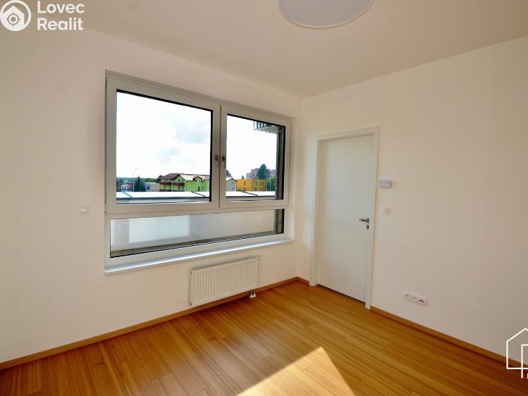Rent apartment 2+KK Praha, Novodvorská 1070/6 č. 6