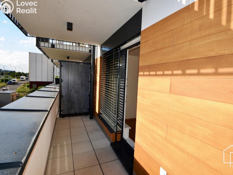 Rent apartment 2+KK Praha, Novodvorská 1070/6 č. 10