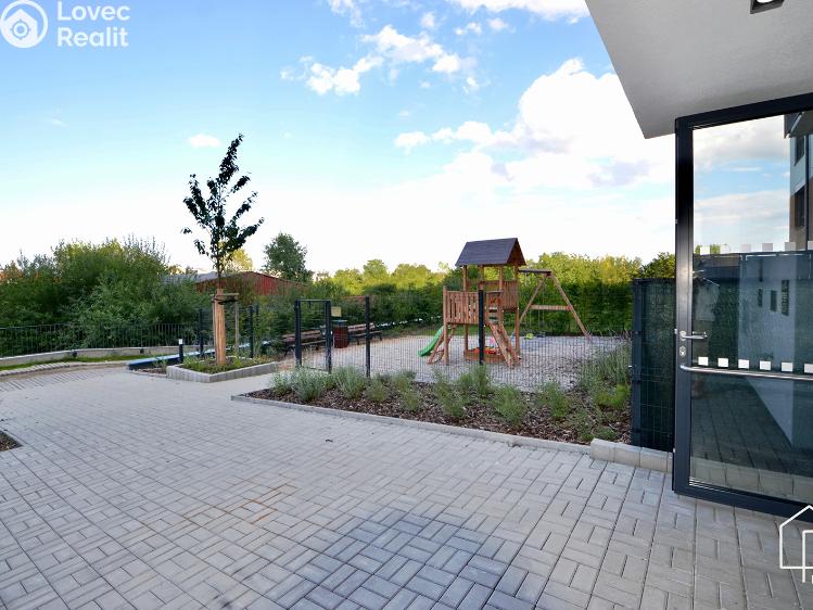 Rent apartment 2+KK Praha, Novodvorská 1070/6 č. 19