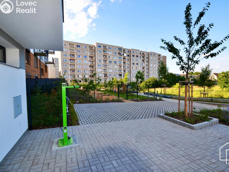 Rent apartment 2+KK Praha, Novodvorská 1070/6 č. 20