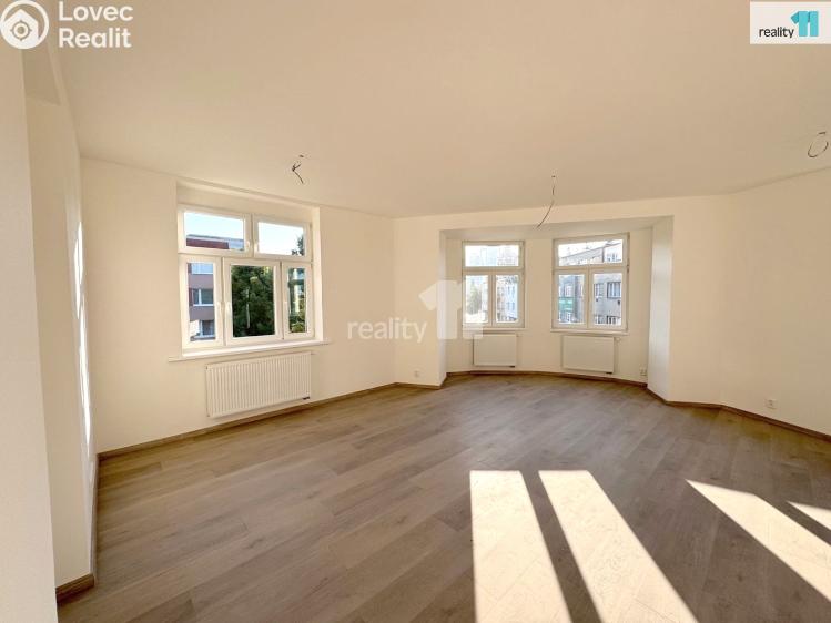 Rent apartment 2+KK Praha 4, Hanusova č. 4