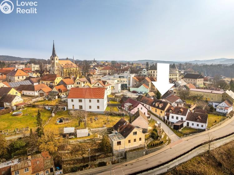 Prodej rodinného domu Křemže, Náměstí 102 č. 2