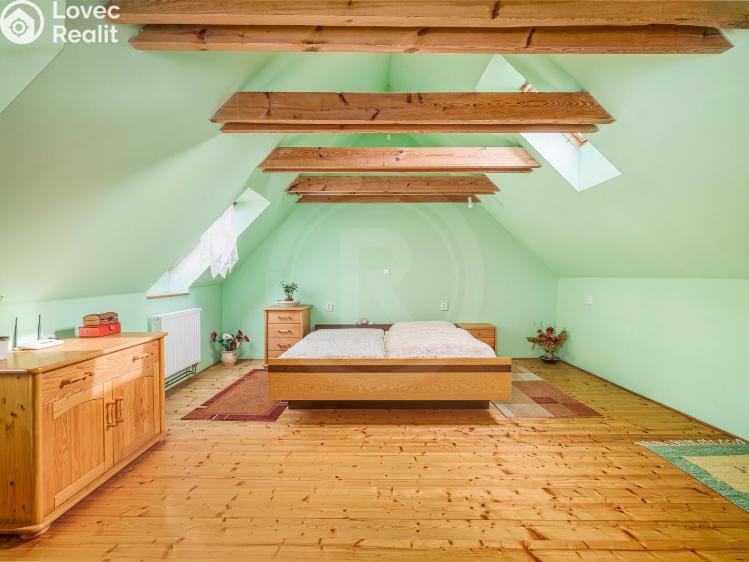 Prodej rodinného domu Křemže, Náměstí 102 č. 12