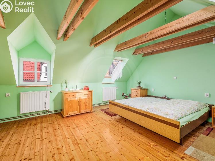 Prodej rodinného domu Křemže, Náměstí 102 č. 13