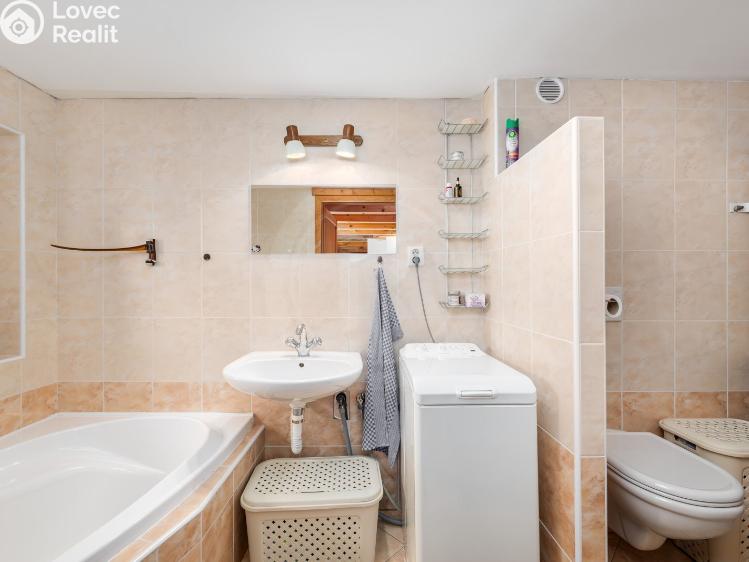 Prodej rodinného domu Křemže, Náměstí 102 č. 15