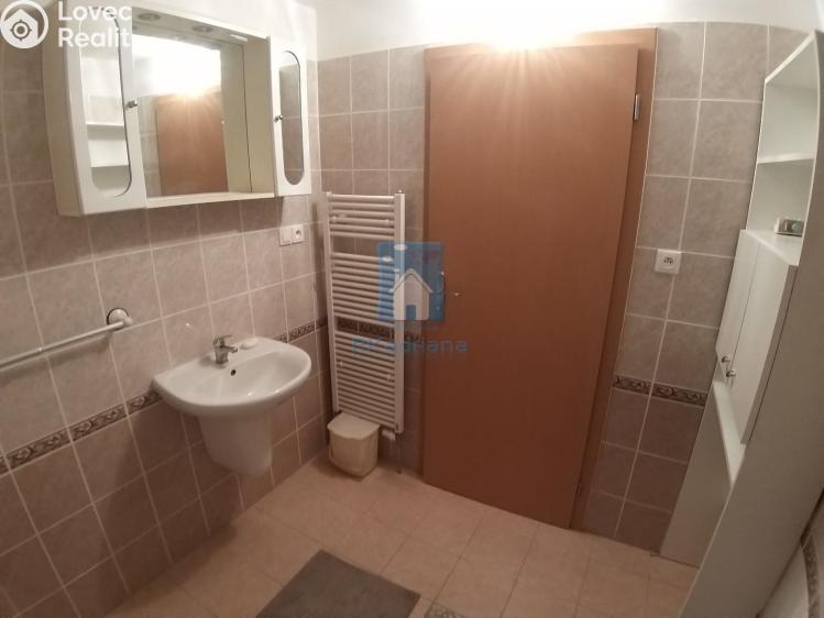 Pronájem bytu 2+KK Plzeň, Mutěnická č. 8