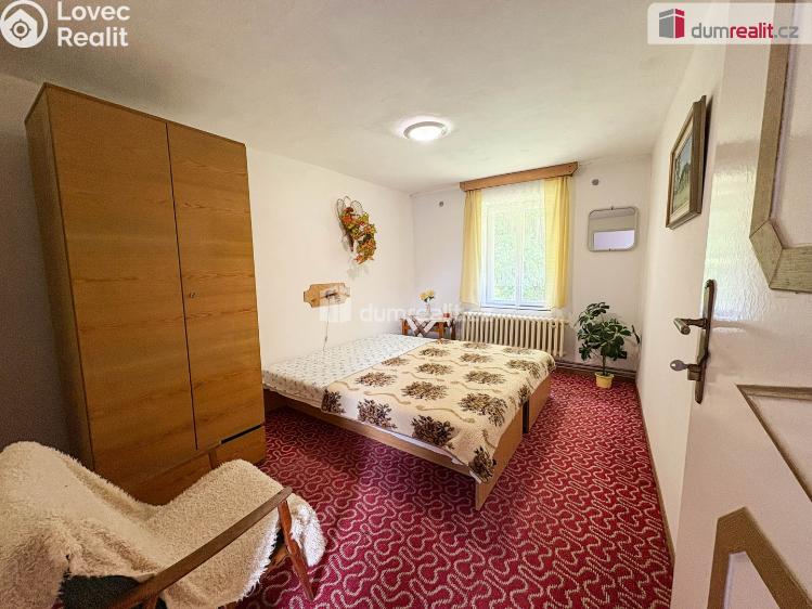 Prodej rodinného domu Zvěstov č. 23