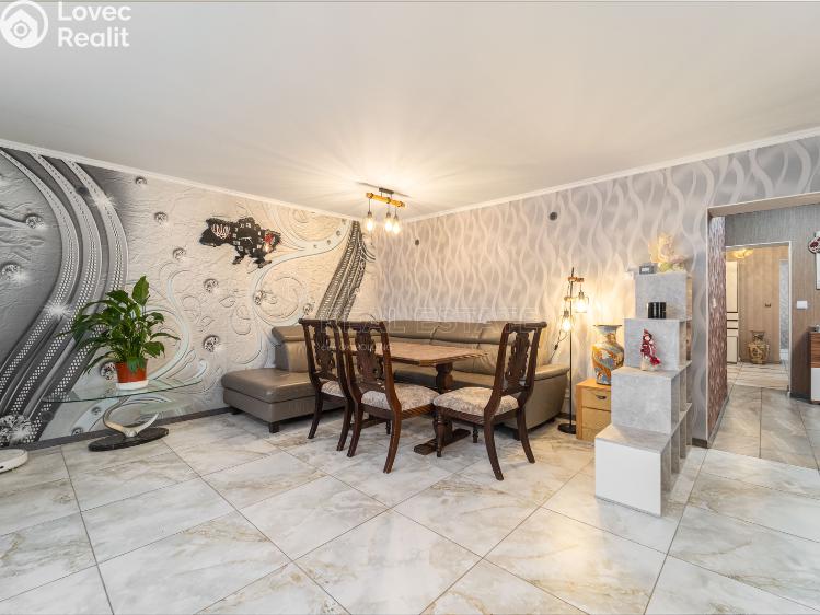 Prodej rodinného domu Lochousice č. 2