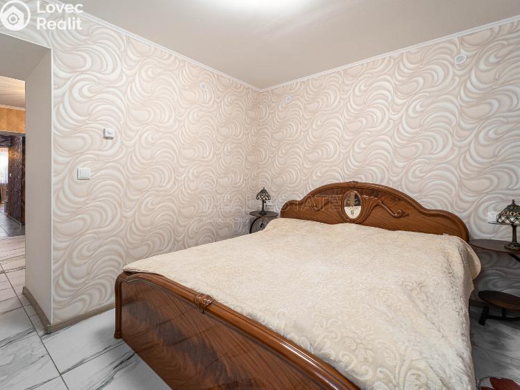 Prodej rodinného domu Lochousice č. 7