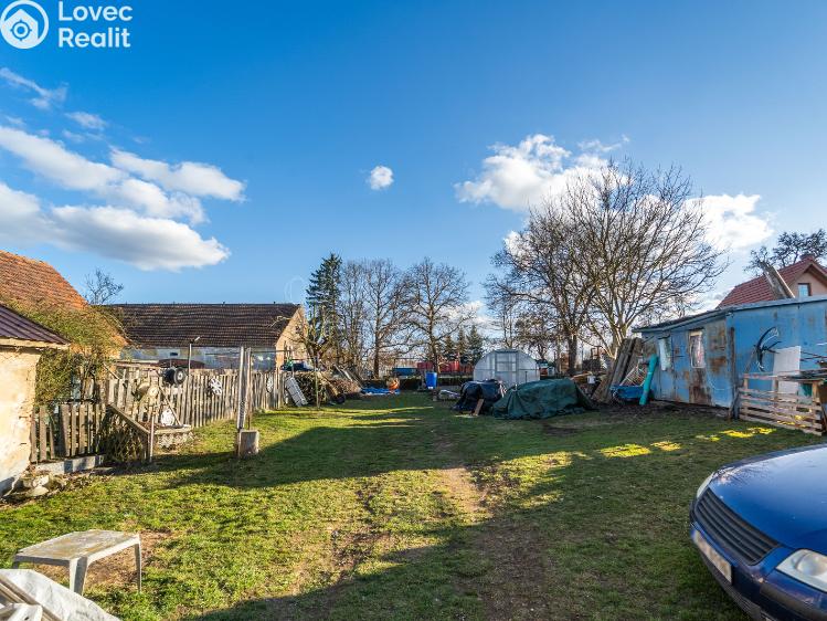 Prodej rodinného domu Lochousice č. 13