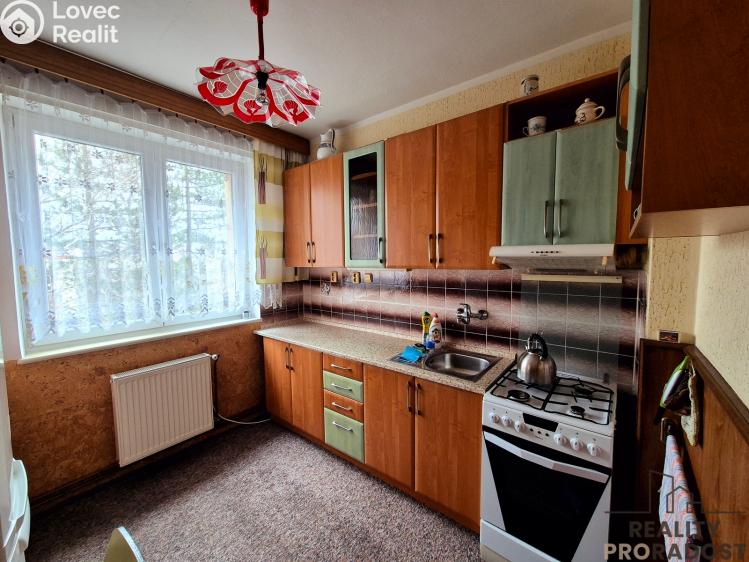 Prodej bytu 3+1 Třinec, Bezručova č. 32