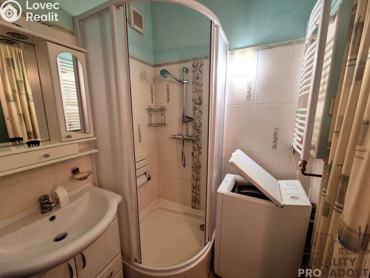 Prodej bytu 3+1 Třinec, Bezručova č. 2