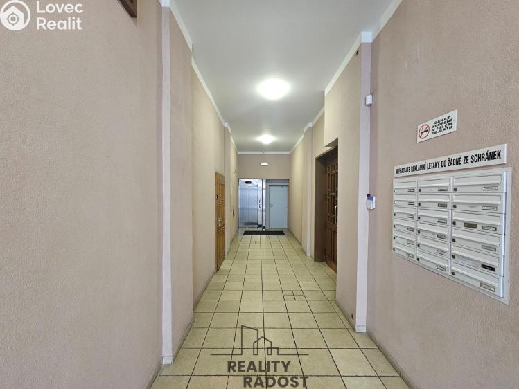 Rent office space Hodonín, Velkomoravská 378/1 č. 13