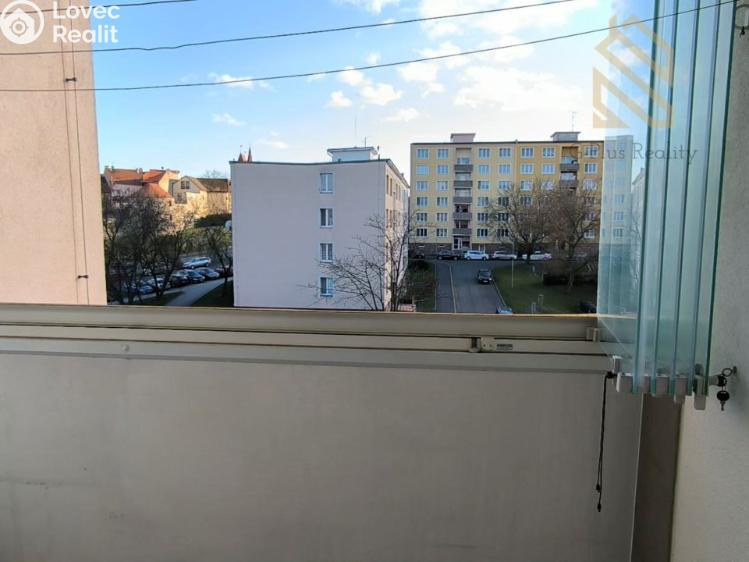 Pronájem bytu 2+1 Louny, Petra Obrovce 2249 č. 7