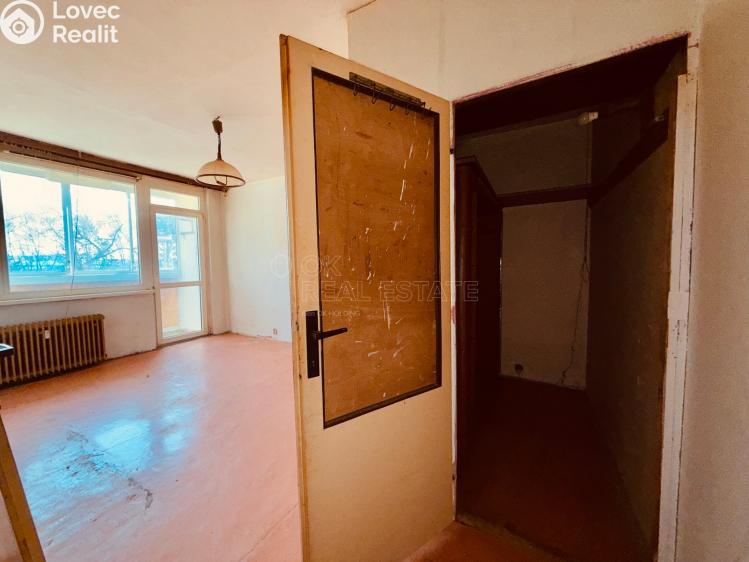 Prodej bytu 3+1 Chomutov, Jirkovská č. 9