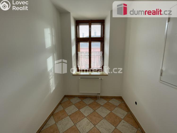 Pronájem kanceláře Vítkov, náměstí Jana Zajíce č. 1