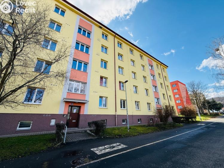 Prodej bytu 2+1 Most, Vítězslava Nezvala č. 1