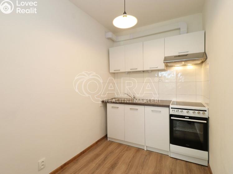 Pronájem bytu 1+KK Praha, Šimůnkova č. 8