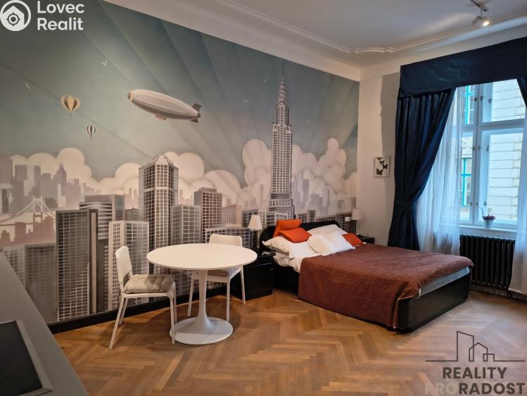 Pronájem bytu 1+KK Praha, Hálkova č. 4