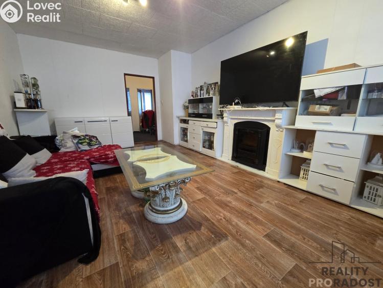 Prodej bytu 3+1 Čáslav, R. Těsnohlídka č. 4