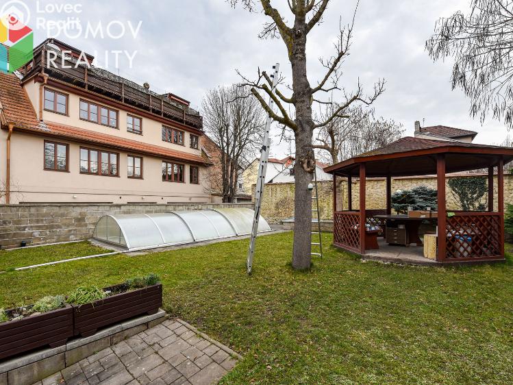 Pronájem bytu 3+KK Beroun, Náměstí Joachima Barranda 52 č. 11