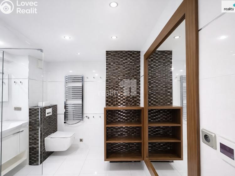 Prodej bytu 3+KK Průhonice, Na Sídlišti III č. 4