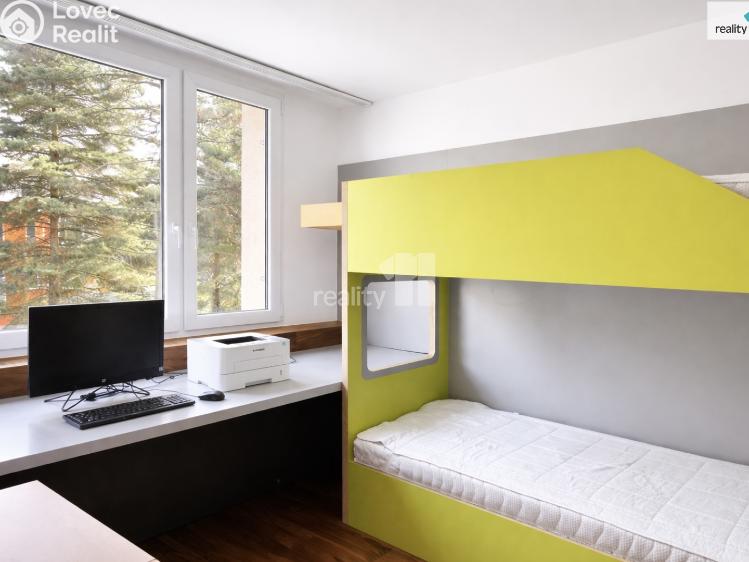 Prodej bytu 3+KK Průhonice, Na Sídlišti III č. 36