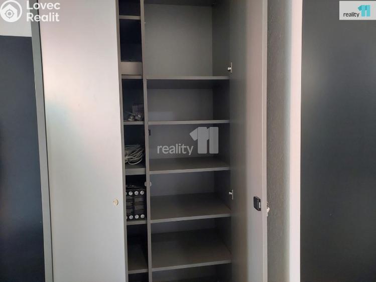 Prodej bytu 3+KK Průhonice, Na Sídlišti III č. 48