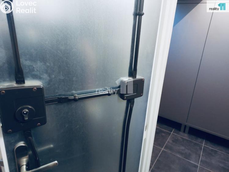 Prodej bytu 3+KK Průhonice, Na Sídlišti III č. 64