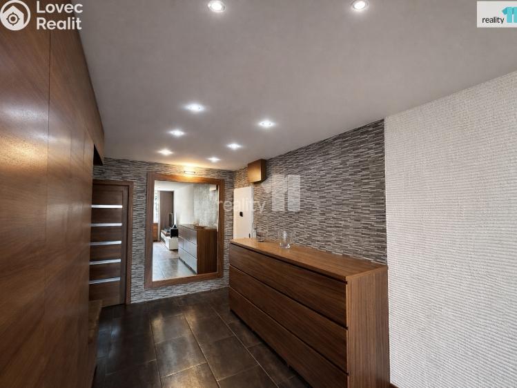 Prodej bytu 3+KK Průhonice, Na Sídlišti III č. 41