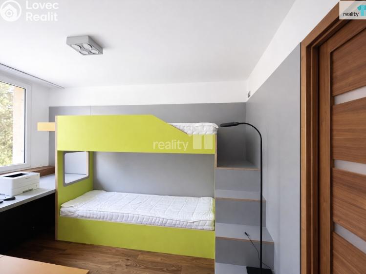 Prodej bytu 3+KK Průhonice, Na Sídlišti III č. 34