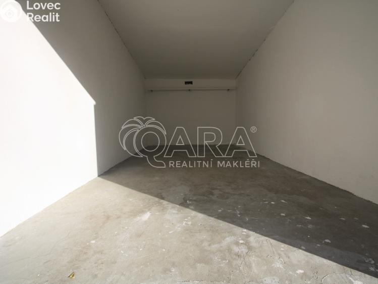 Prodej garáže Praha, Generála Píky č. 2