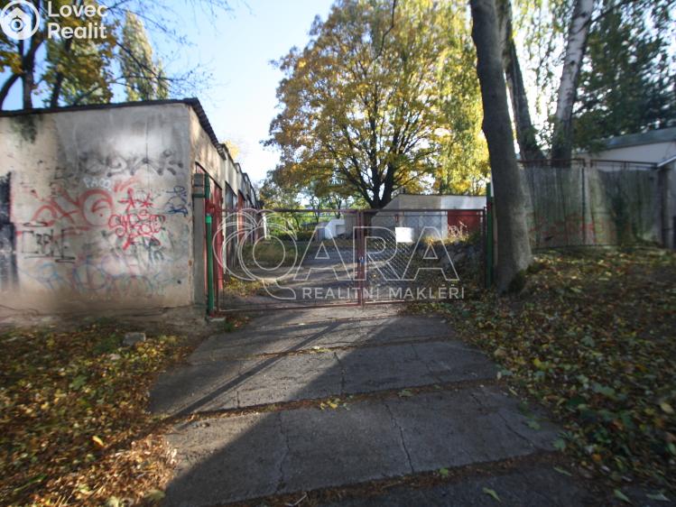 Prodej garáže Praha, Generála Píky č. 7