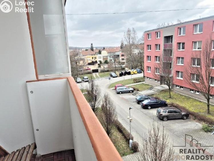 Продажа квартиры 4+1 Hustopeče, U Větrolamu č. 7